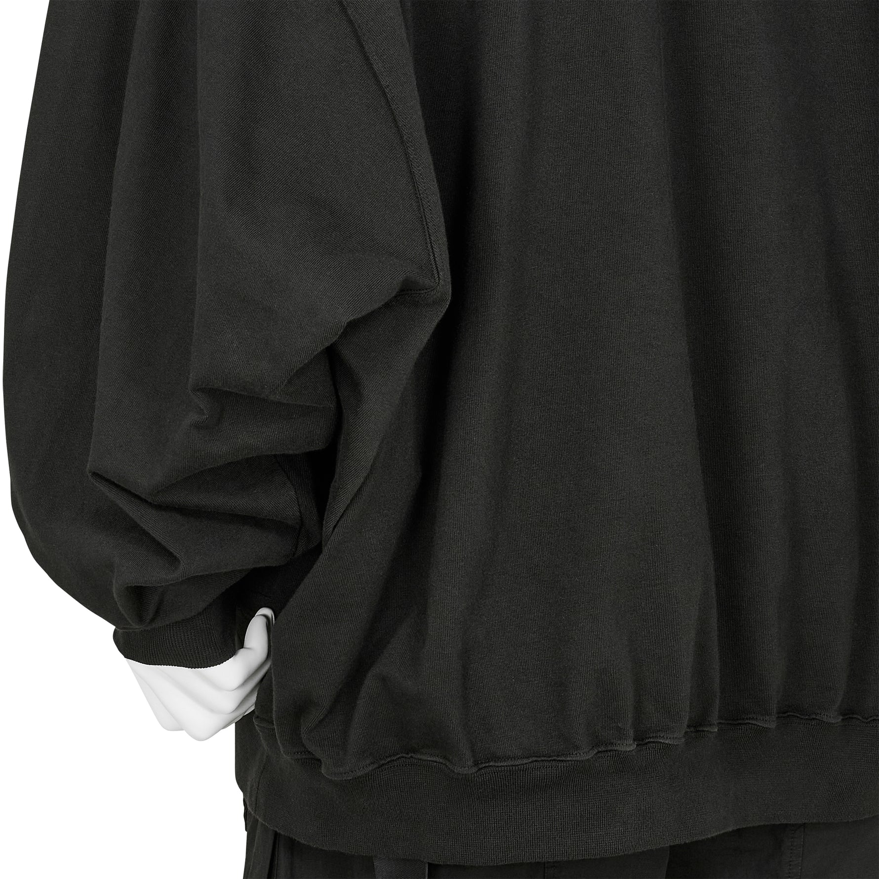 HUN CREWNECK RIGP BLACK