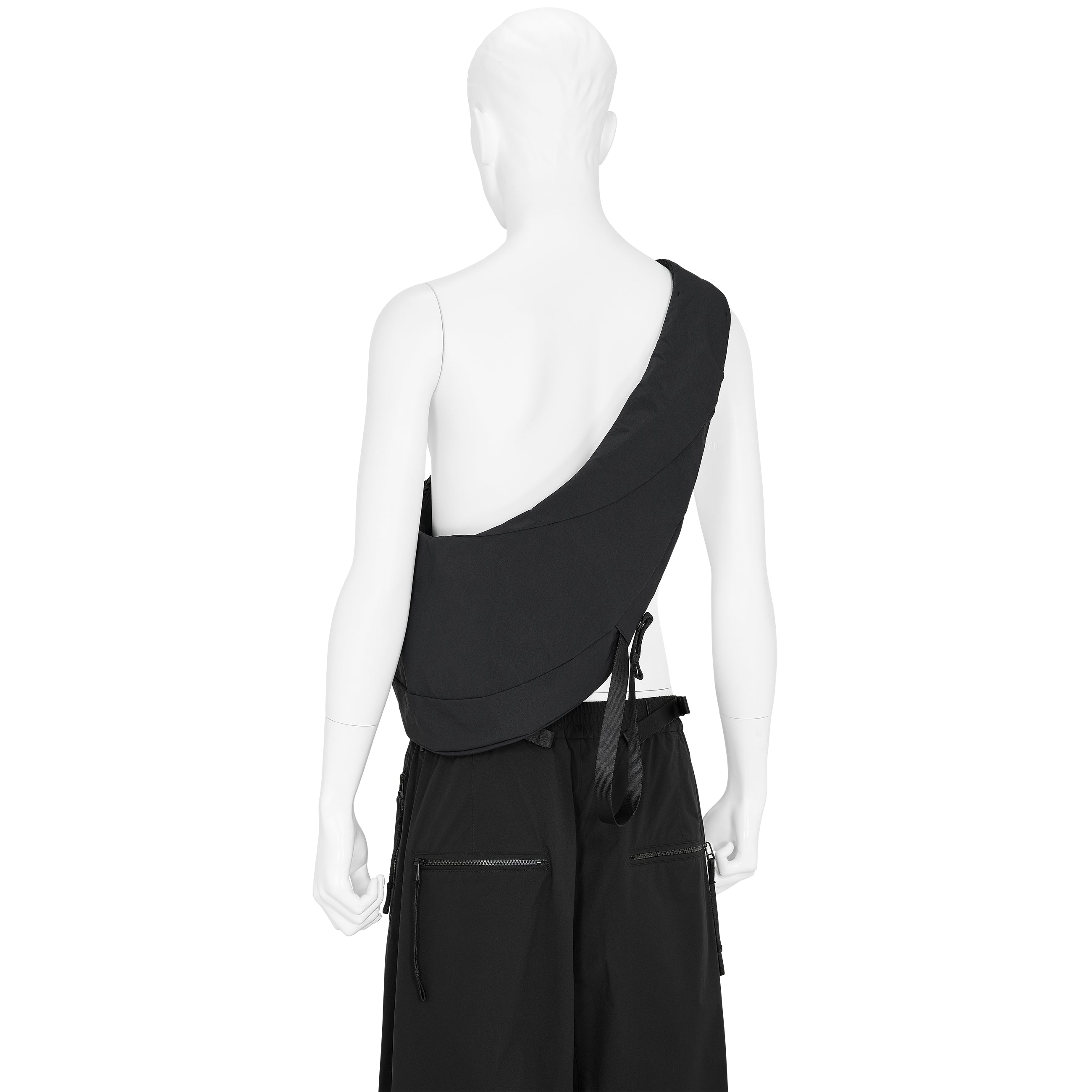 HELICOID ACROSS BODY BAG BLACK