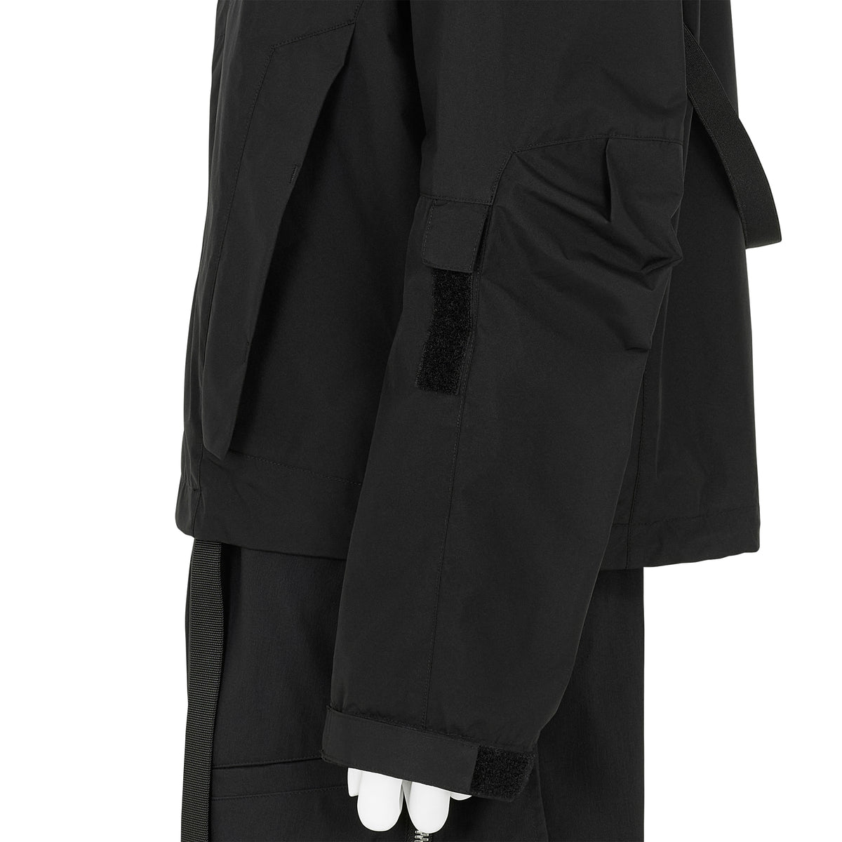 J23B-WS 2L GORE-TEX WINDSTOPPER JACKET BLACK