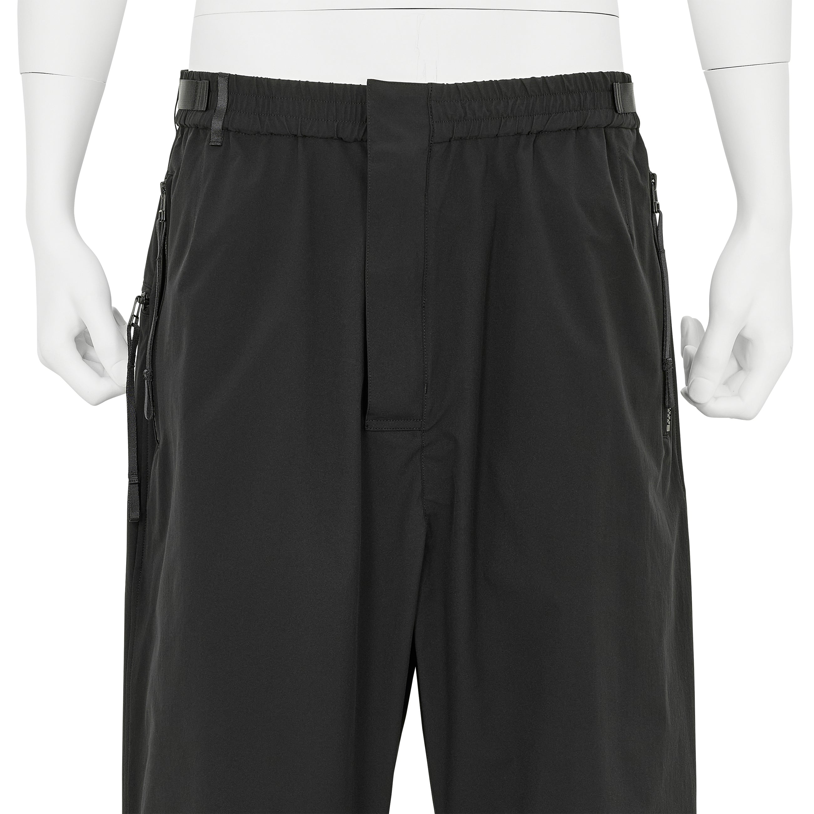 COLLABORATION TECHNICAL PANTS BLACK