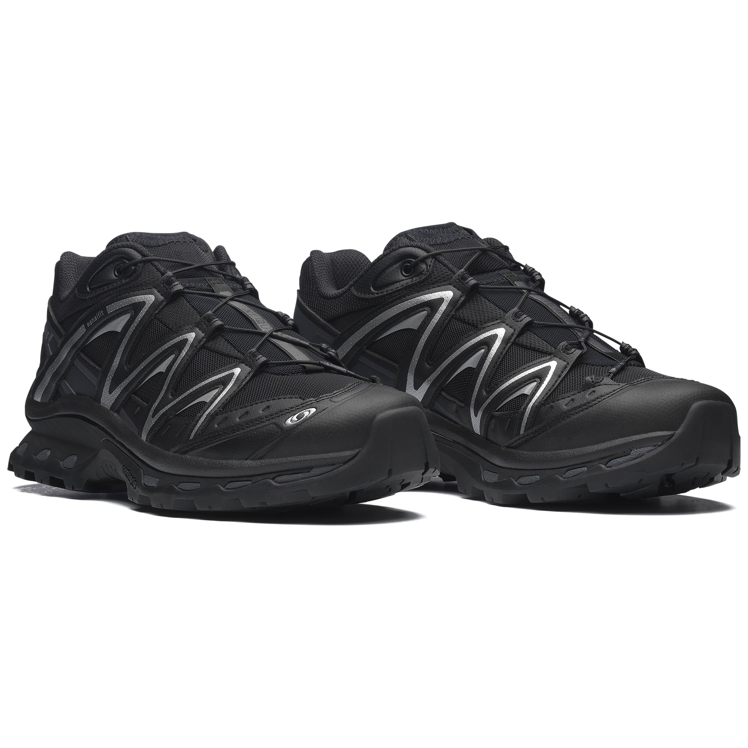 XT-QUEST BLACK ASPHALT FTW SILVER