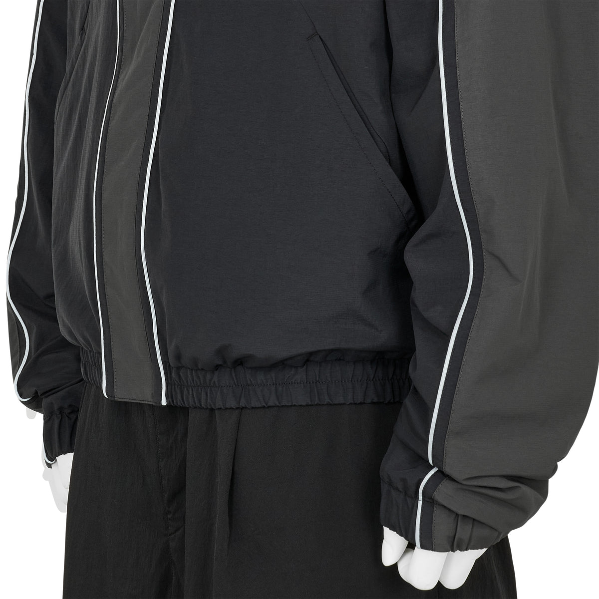 BENCH JACKET DARK GRAY CARBON BLACK