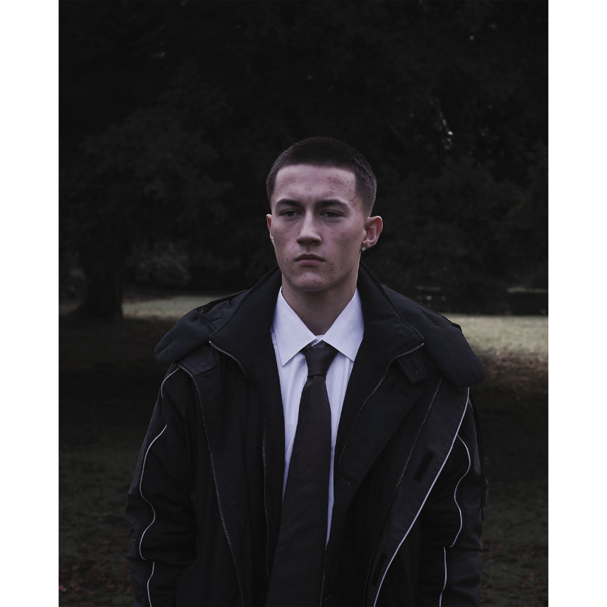 BENCH JACKET DARK GRAY CARBON BLACK