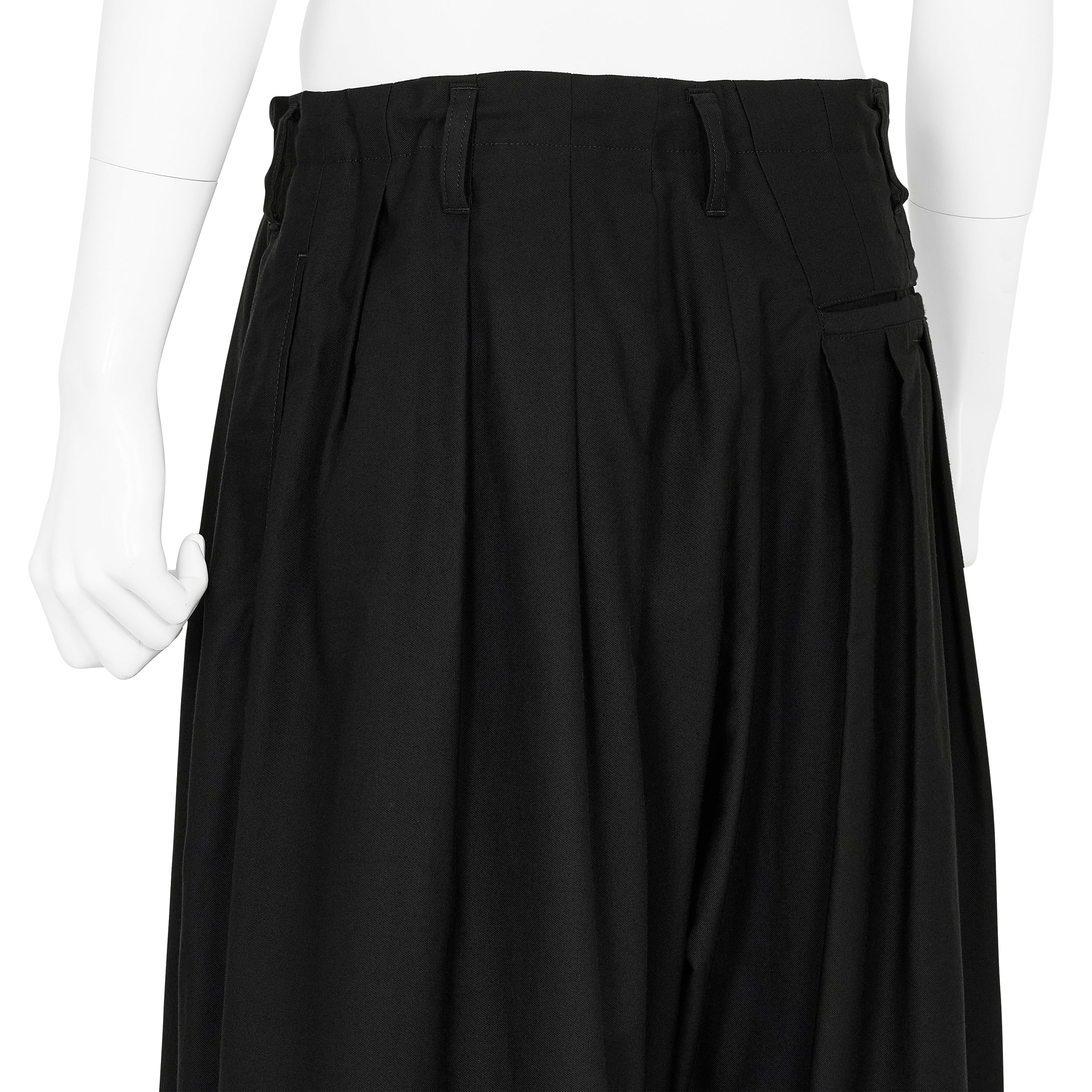 WIDE BALLOON PANTS BLACK