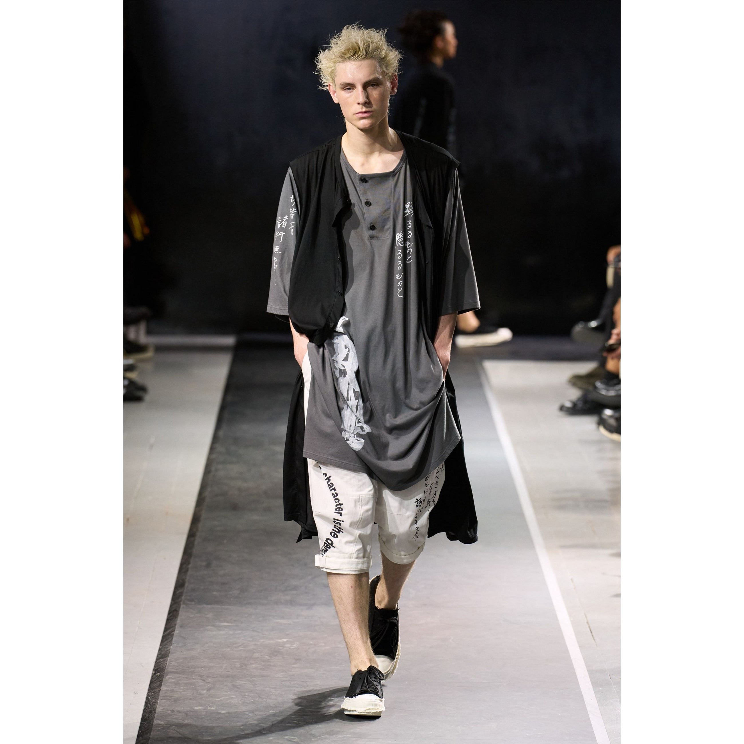 SINGLE JERSEY PRINT HALF SLEEVE D [LE BEAU] WHITE - Yohji