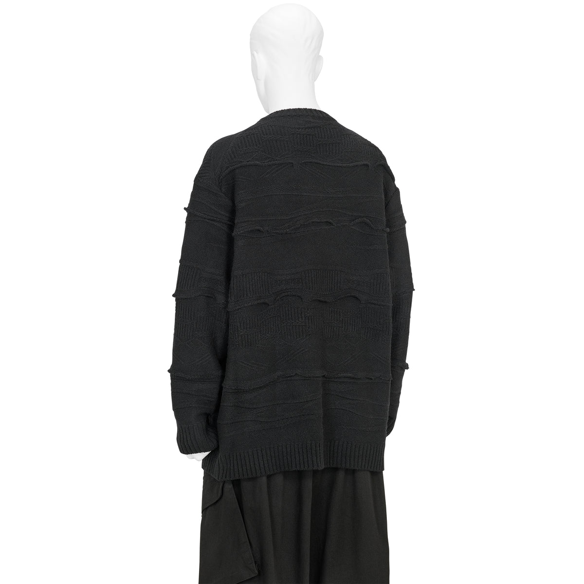 RELIEF KNIT BLACK